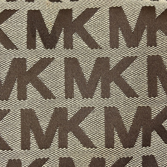 Michael Kors Brookville Large Signature Hobo Bag Purse with Yellow Leather - Picture 16 of 16